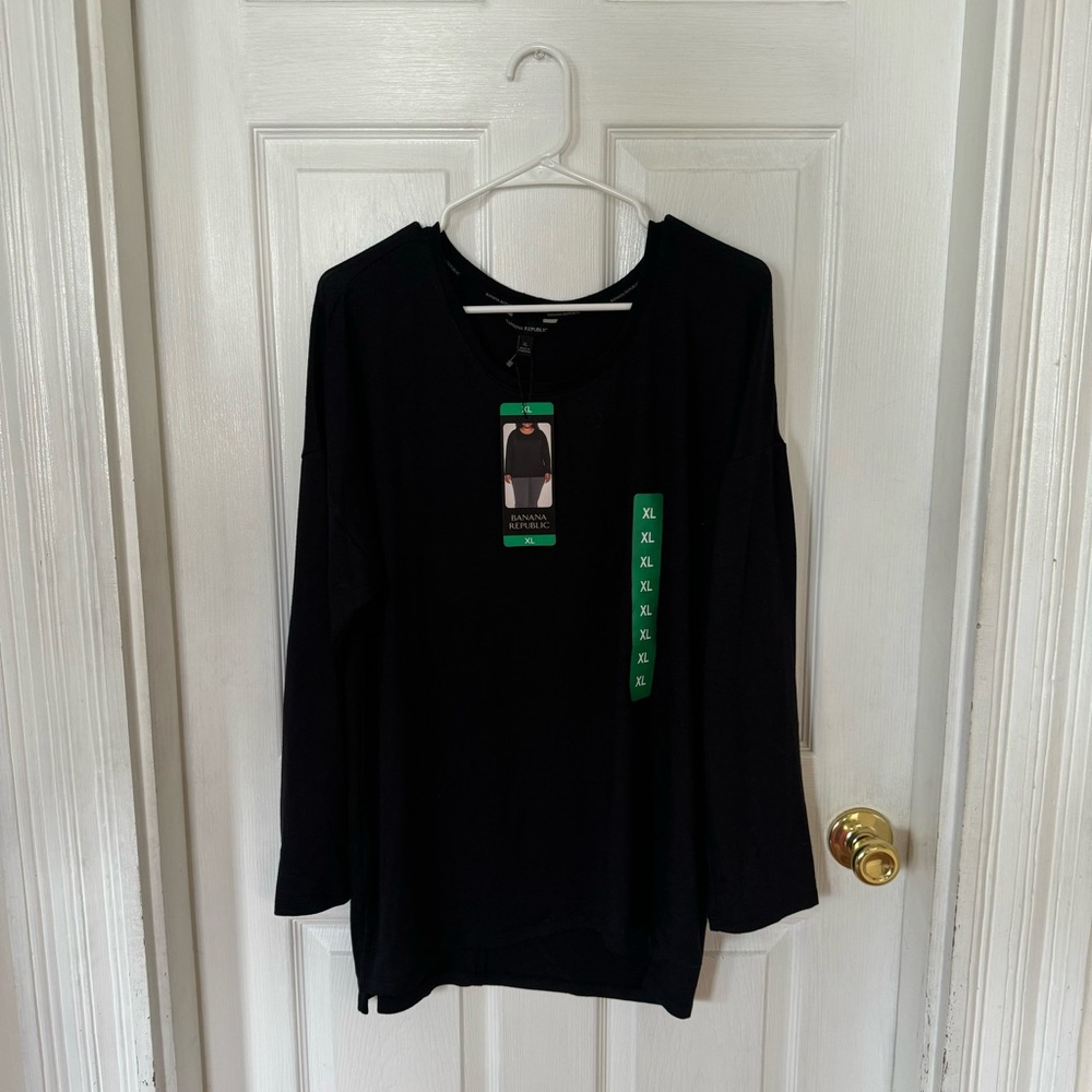 Banana Republic Long Sleeve Sweater NWT